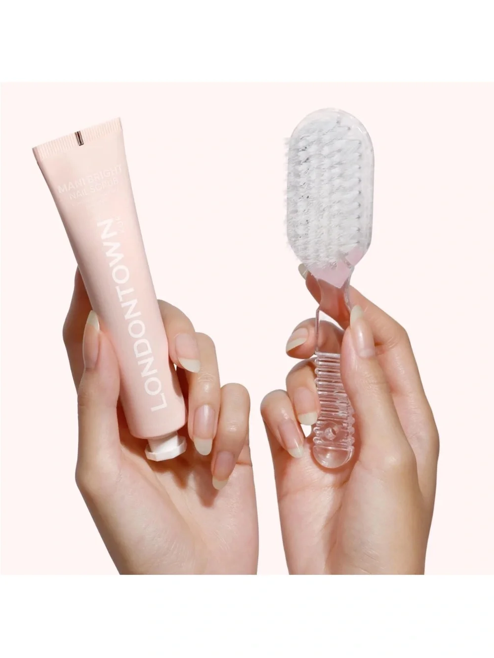 ✨ New in box Londontown Kur Mani Bright Nail Scrub